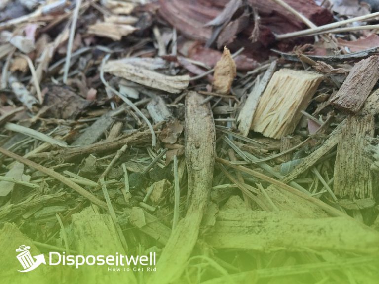 How to Dispose of Wood Mulch