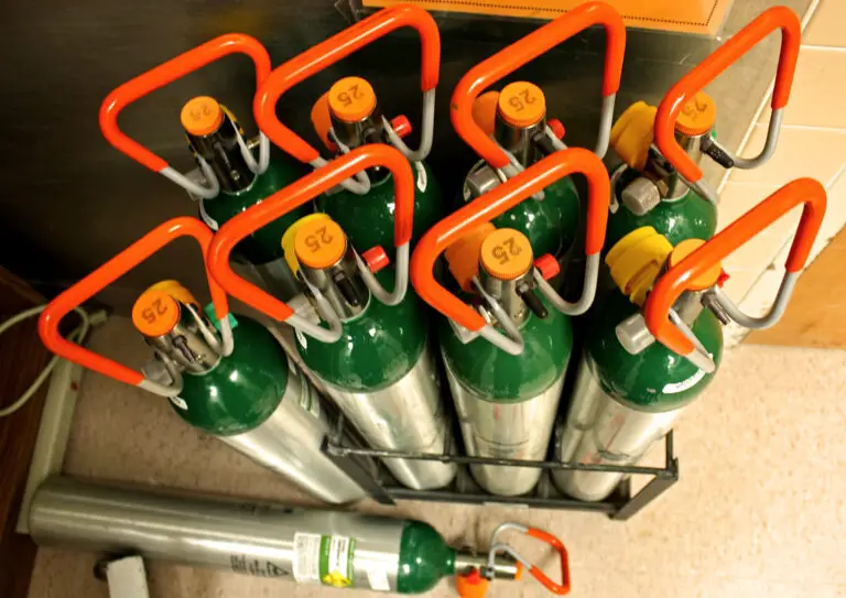 Expert Tips on How to Dispose of Oxygen Tanks Without Risks